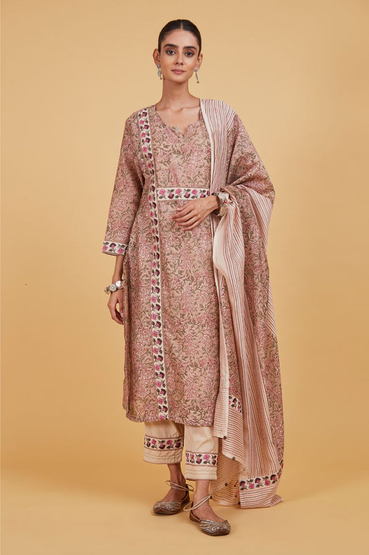 Pink Jaal Manjri Kurta Set